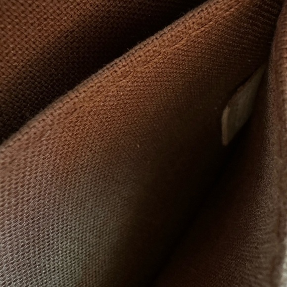 LOUIS VUITTON AUTHENTIC Monogram Pochette Marelle Pouch - Picture 15 of 16